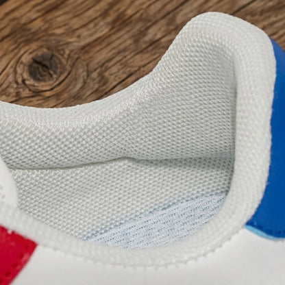 Casual Low-Top Sneakers