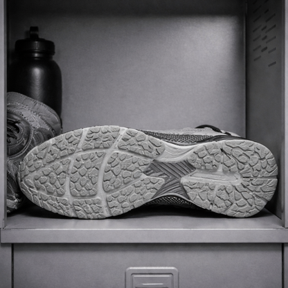 Low-Top Fitness Sneakers
