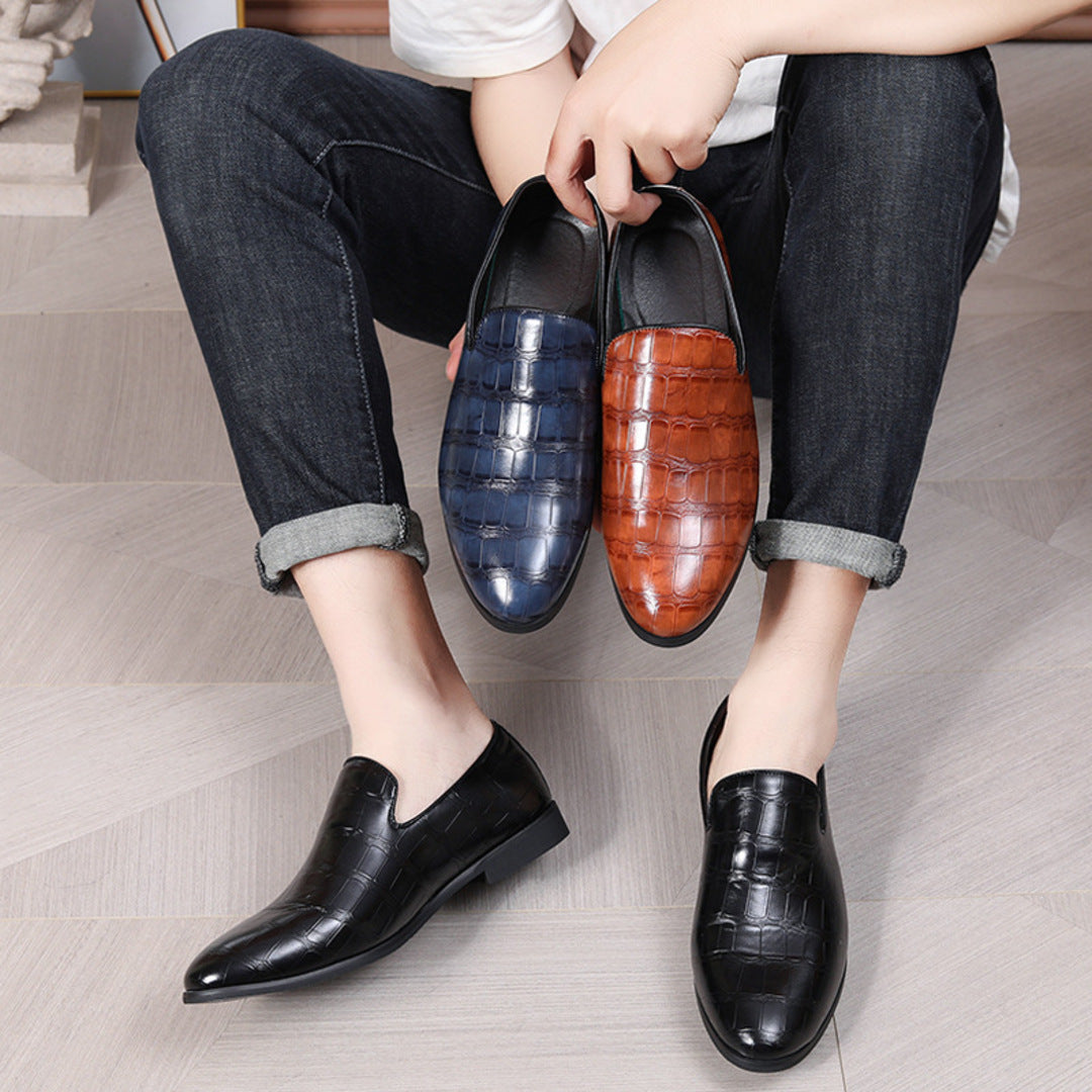 ELEGANT EMBOSSED LOAFERS
