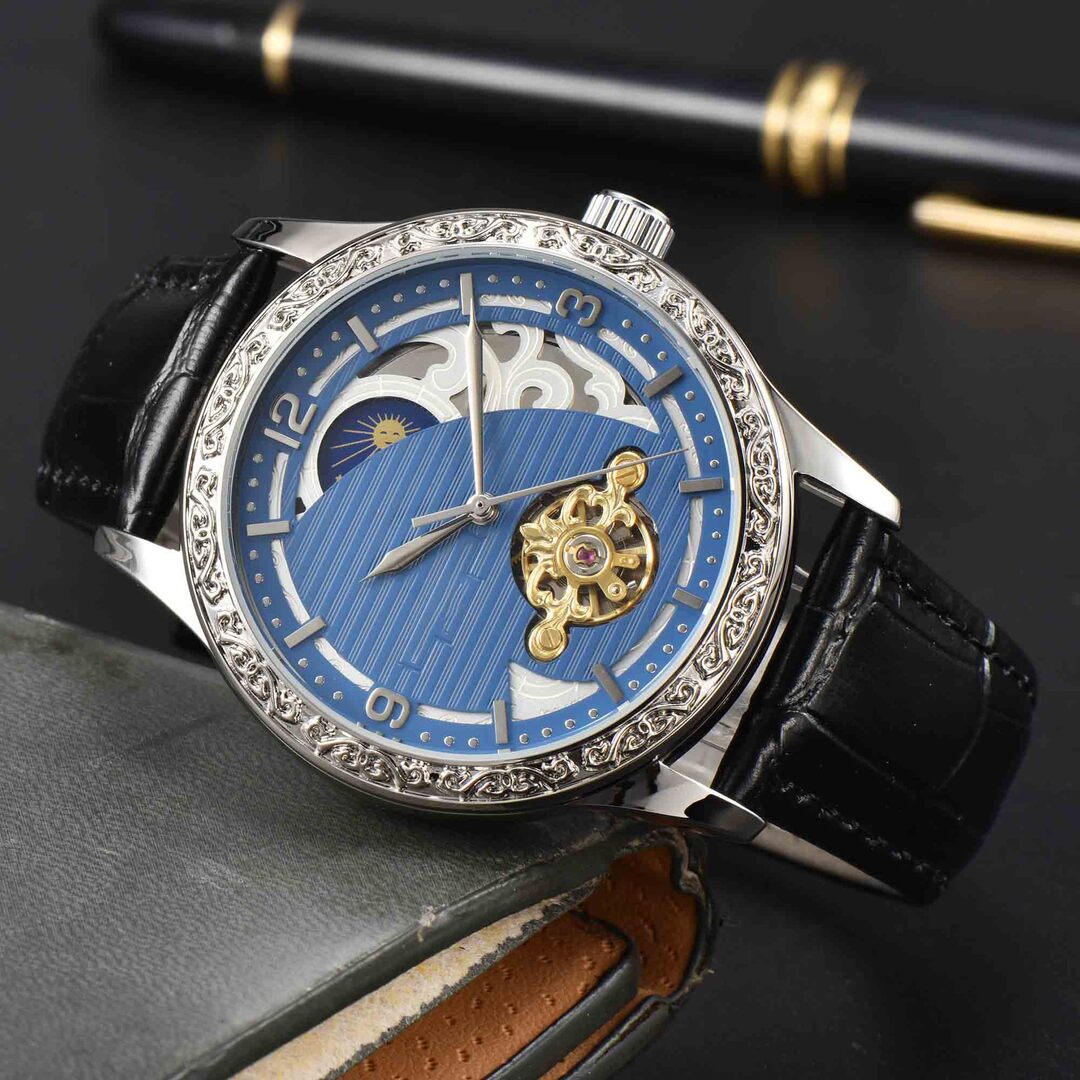 SOPHISTICATED AUTOMATIC WATCH