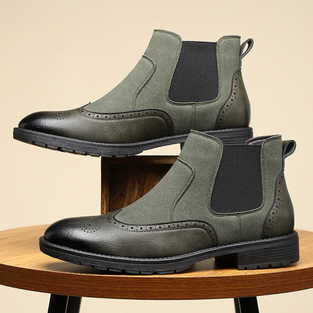 CLASSIC CHELSEA BOOTS