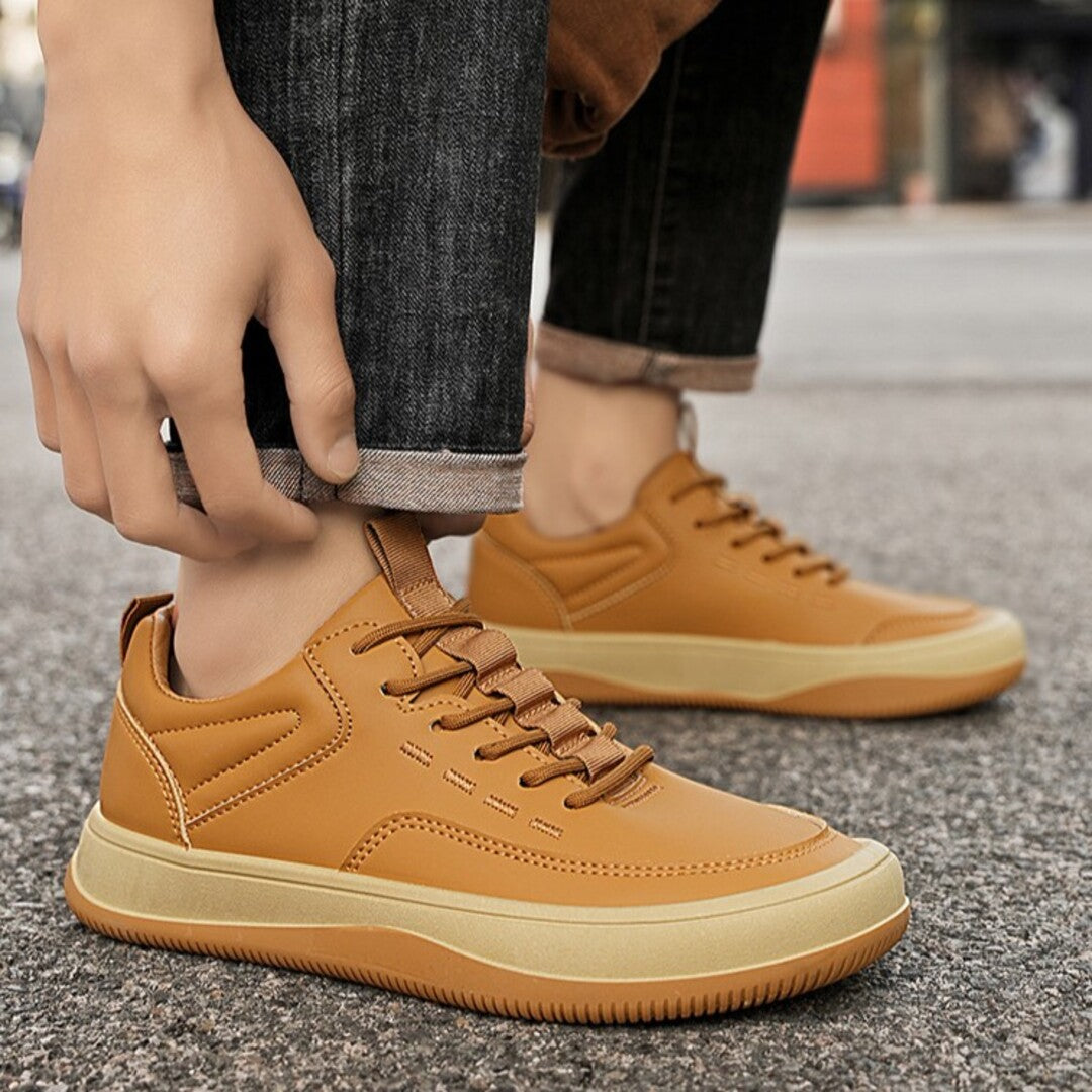 HIGH-TOP CASUAL SNEAKERS