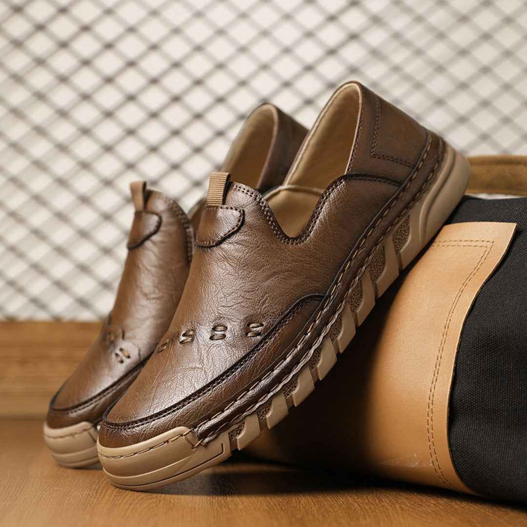 ELEGANT LEATHER LOAFERS