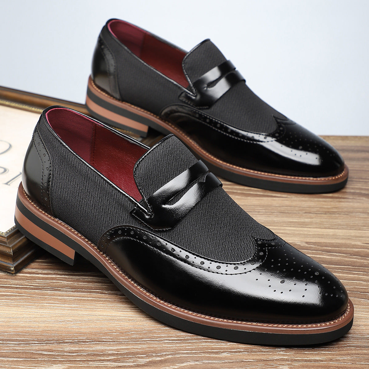 LEATHER CLASSIC LOAFERS