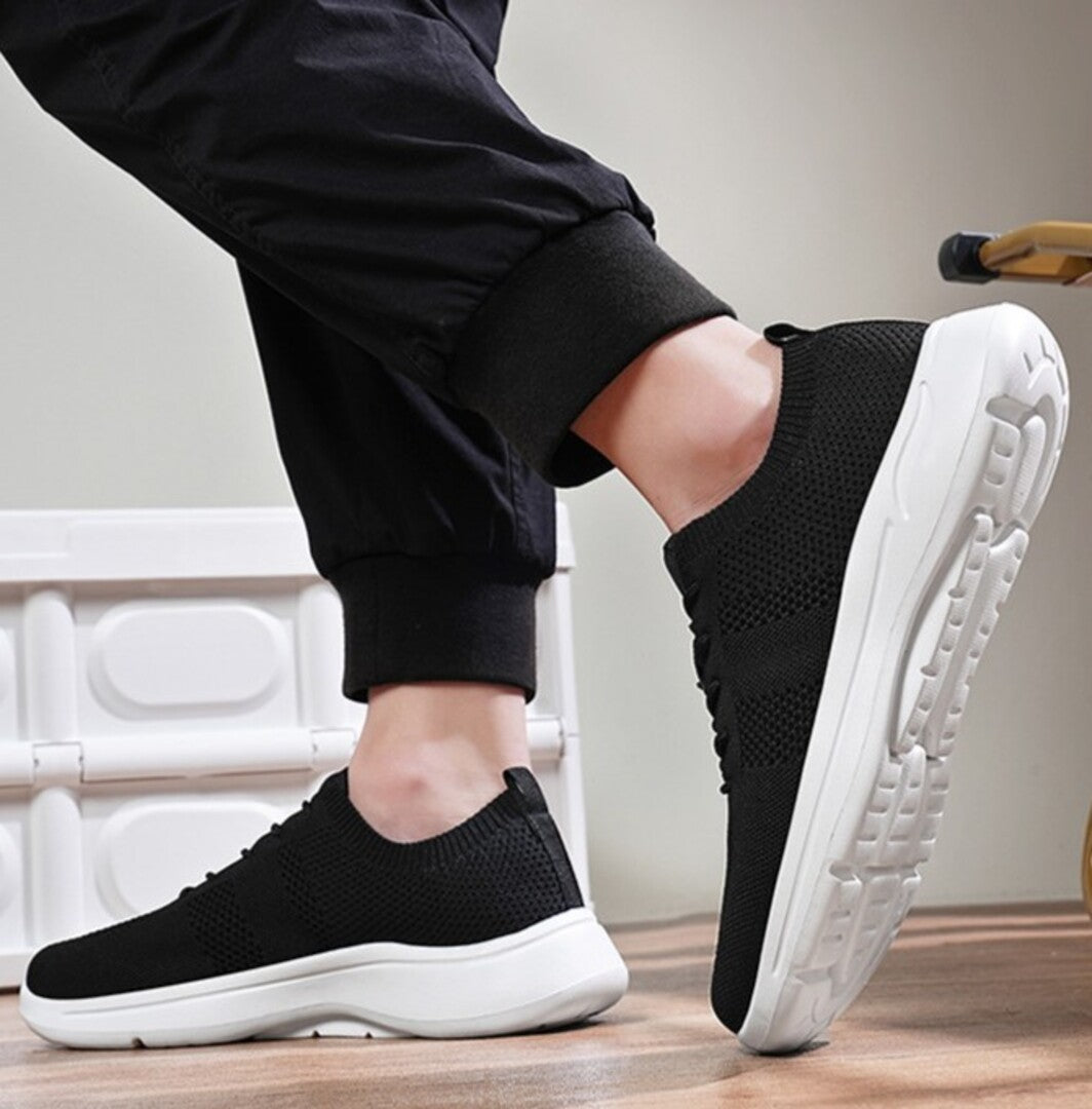BREATHABLE MESH SNEAKERS