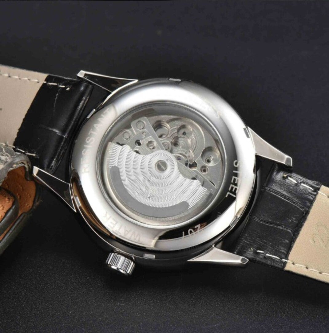 SOPHISTICATED AUTOMATIC WATCH