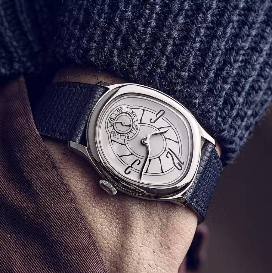 LUXURY MEN’S QUARTZ WATCH