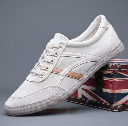 VERSATILE CANVAS SNEAKERS