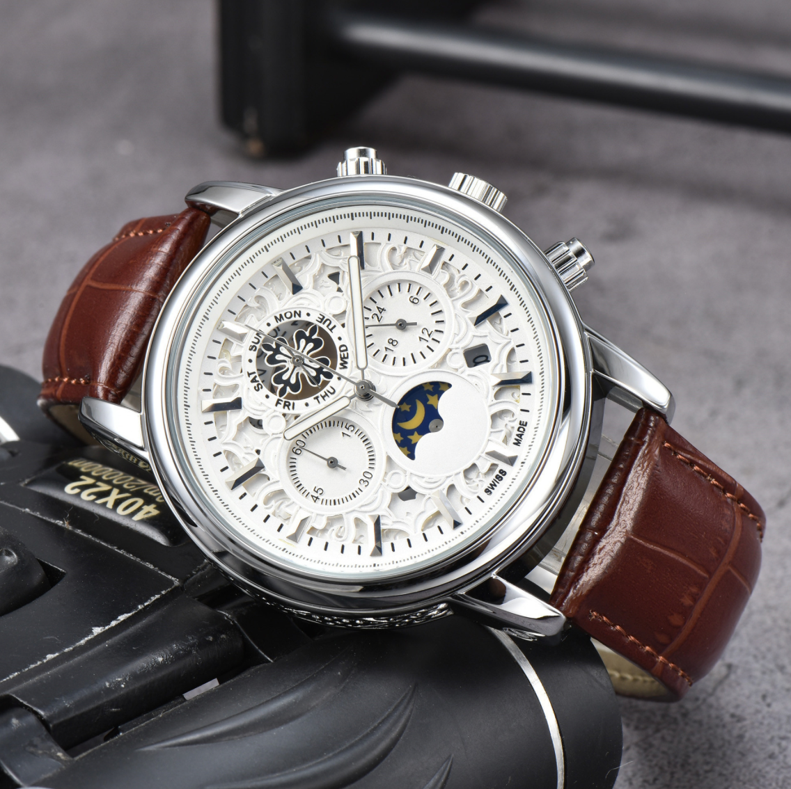 MOON PHASE CHRONO WATCH
