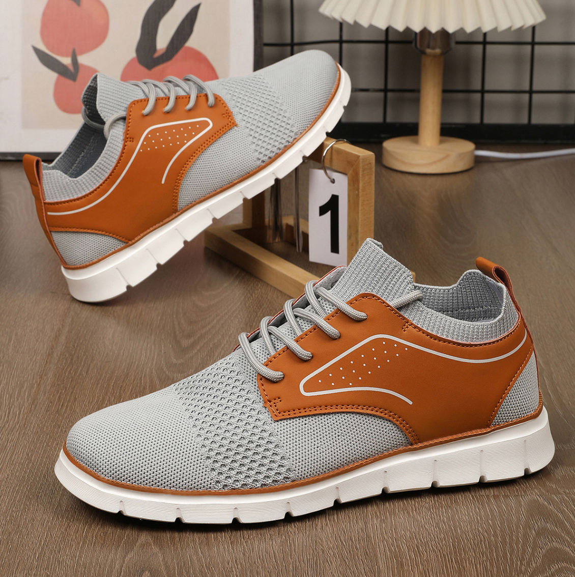 CASUAL LIGHTWEIGHT SNEAKERS