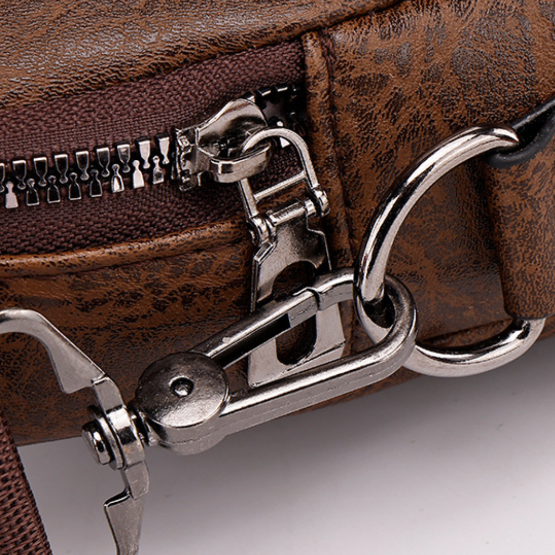 BUSINESS LEATHER SHOULDER BAG