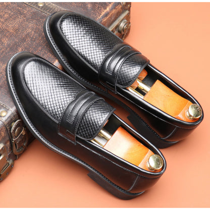 MODERN SLIP LOAFERS