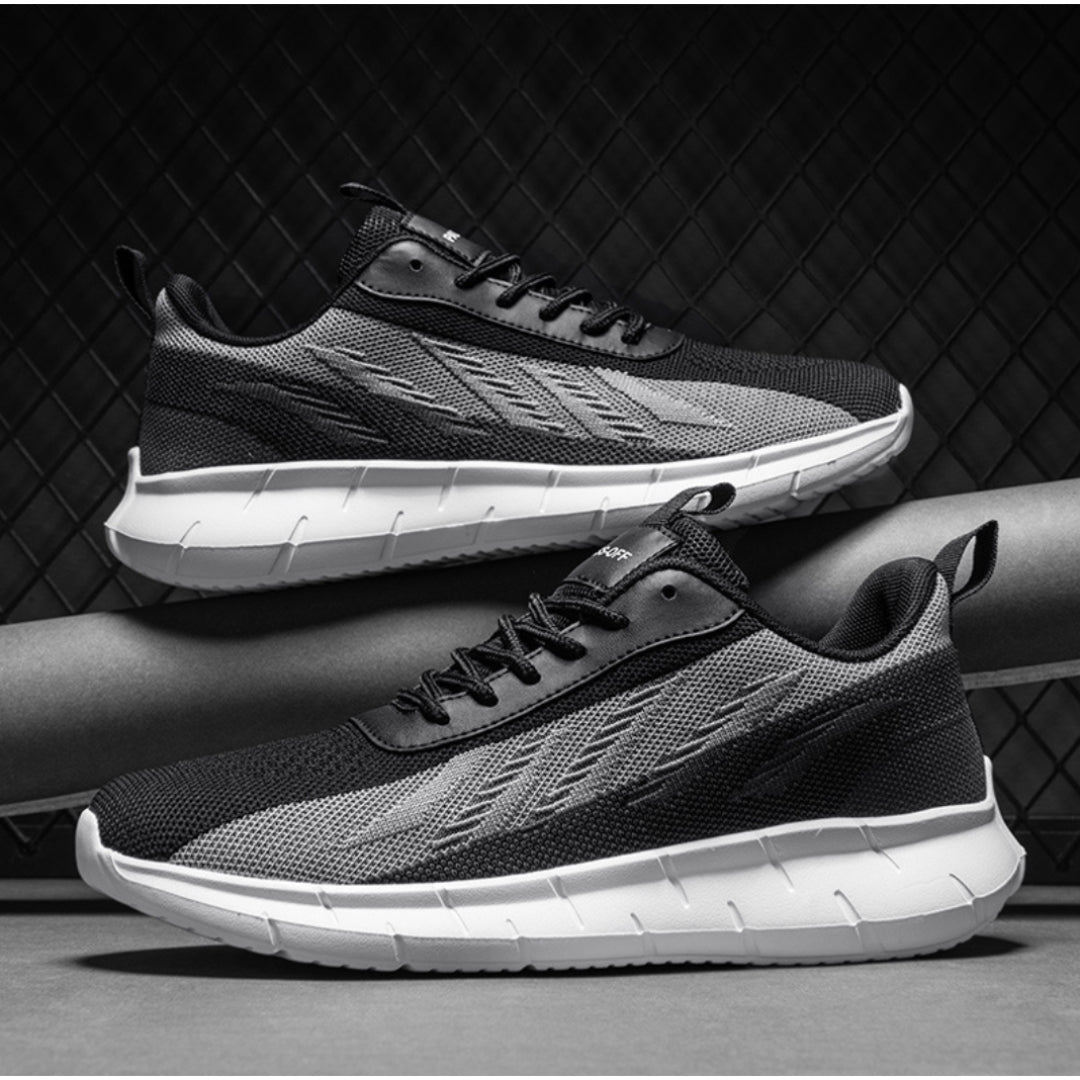 LIGHTWEIGHT RUNNING SNEAKERS
