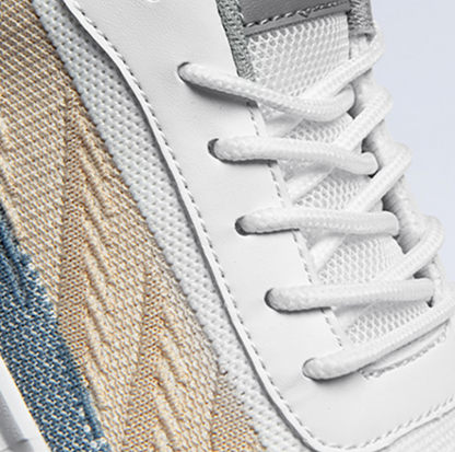 LIGHTWEIGHT RUNNING SNEAKERS