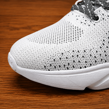 Comfortable Mesh Athletic Sneakers