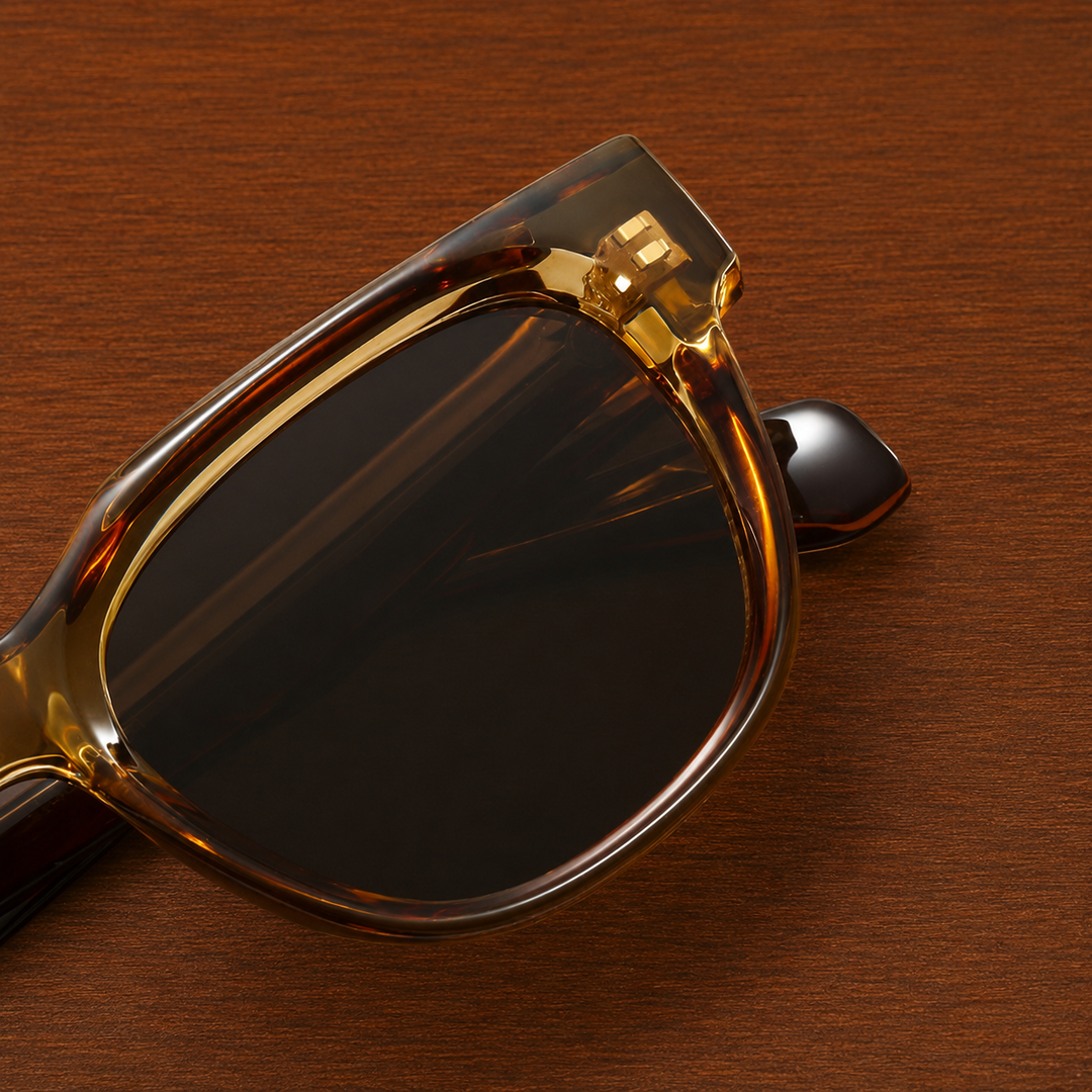 Refined Square Frame Sunglasses