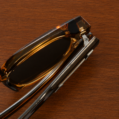 Refined Square Frame Sunglasses