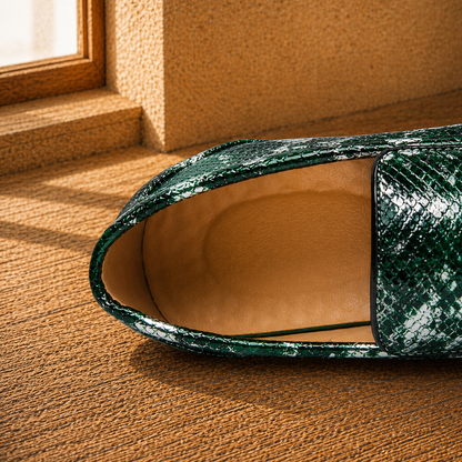 Refined Tassel Loafers